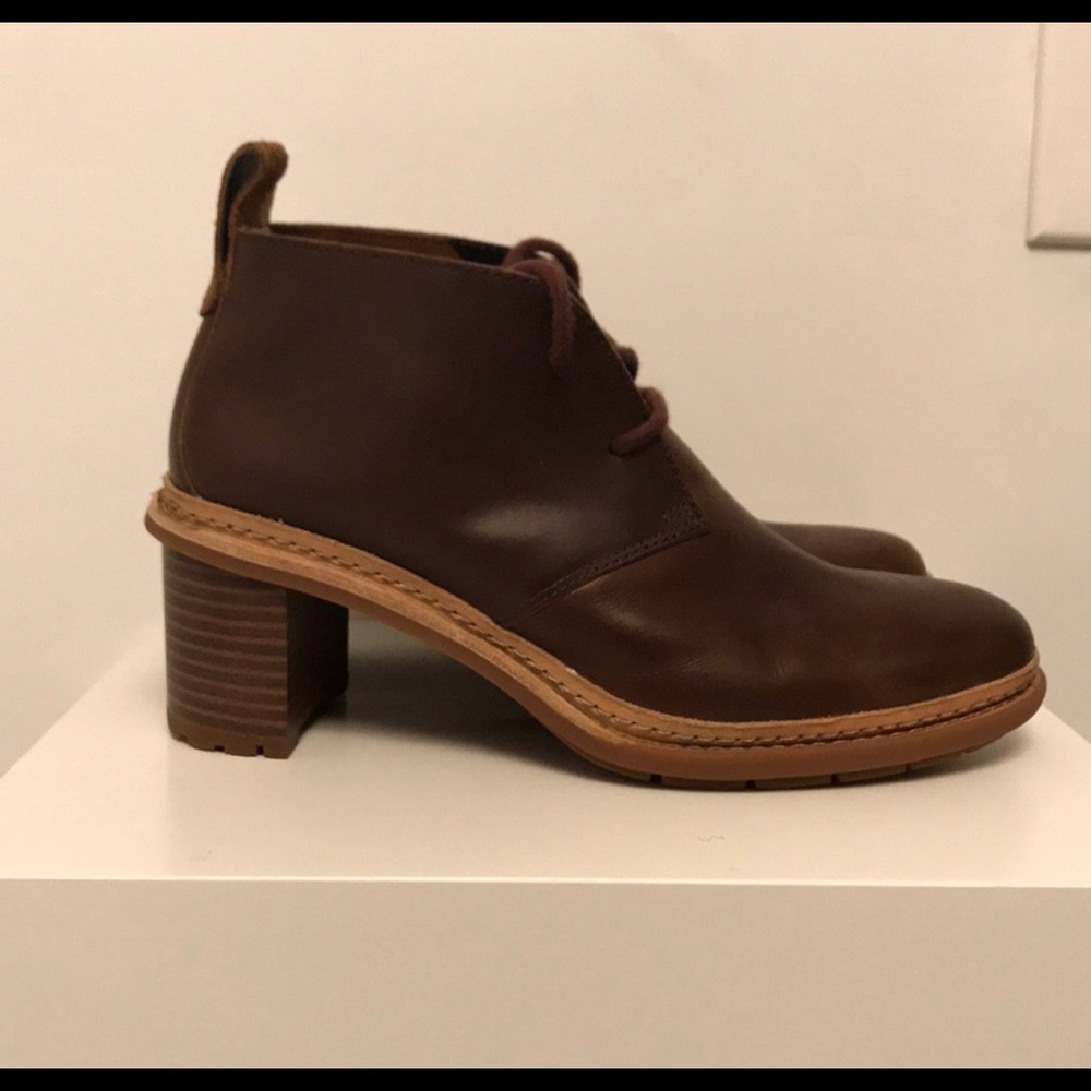 Clarks | Women’s Chestnut Ankle Boots 7.5